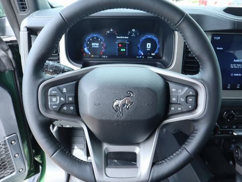 New 2025 Ford Bronco Outer Banks AWD/4WD image 5