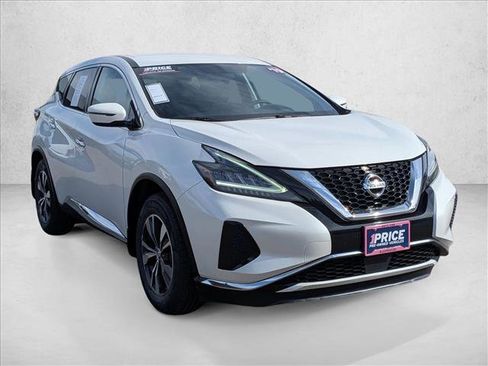 Used 2019 Nissan Murano S image 3
