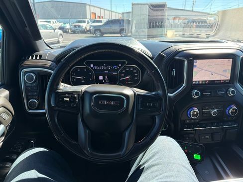 Used 2020 GMC Sierra 2500 AT4 w/ AT4 Premium Package AWD/4WD image 23
