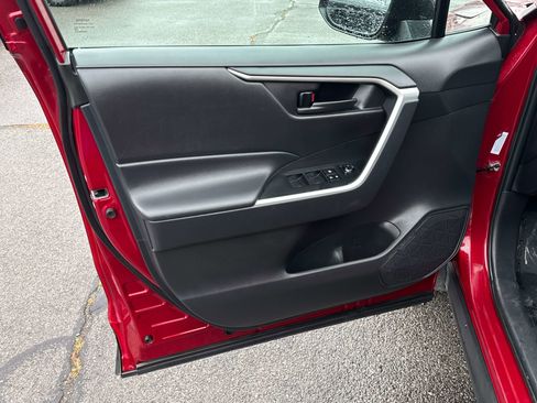 Used 2024 Toyota RAV4 LE image 12