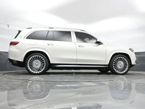 Used 2023 Mercedes-Benz Maybach GLS 600 4MATIC image 46