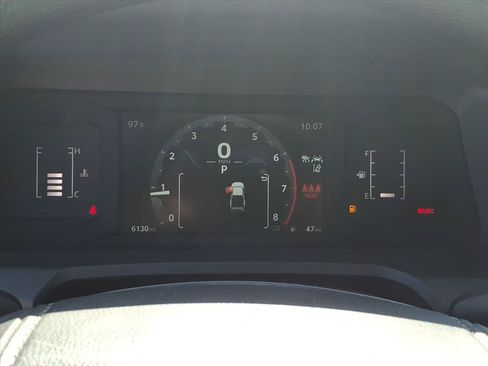 Used 2025 Toyota Tacoma SR AWD/4WD image 25