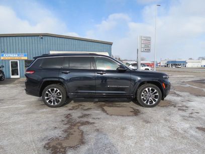 Used 2024 Jeep Grand Cherokee L Overland w/ Trailer Tow Package