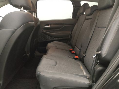 Used 2019 Hyundai Santa Fe SE image 18