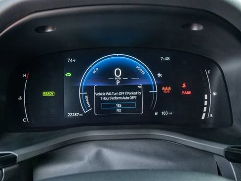 Used 2025 Toyota Camry LE FWD image 21