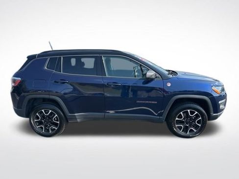 Used 2020 Jeep Compass Trailhawk image 6