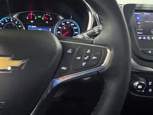 Used 2024 Chevrolet Equinox LT FWD image 37