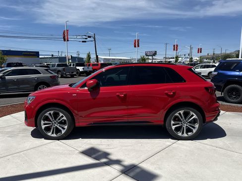 Used 2021 Audi Q3 2.0T Premium Plus w/ Premium Plus Package AWD/4WD image 2