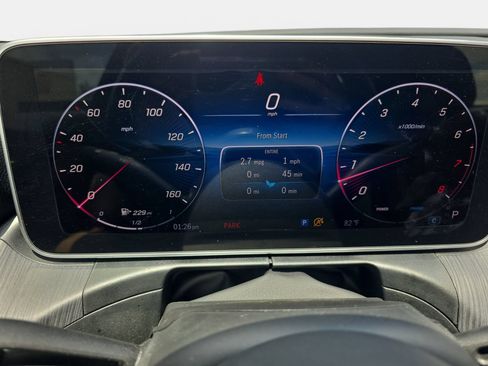 Used 2025 Mercedes-Benz C 300 4MATIC Sedan image 19