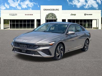 Used 2025 Hyundai Elantra Limited