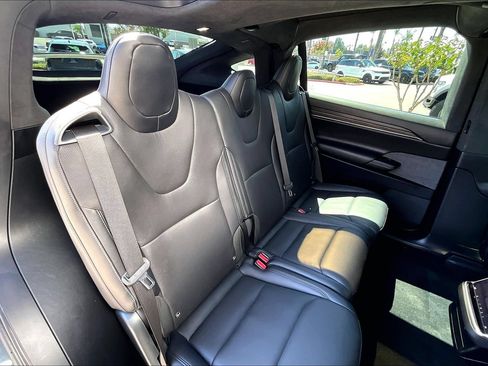 Used 2024 Tesla Model X AWD/4WD image 26