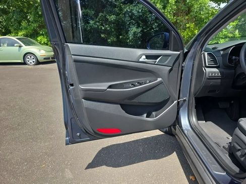 Used 2020 Hyundai Tucson Value w/ Cargo Package FWD image 37