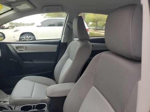 Used 2016 Toyota Corolla LE image 16