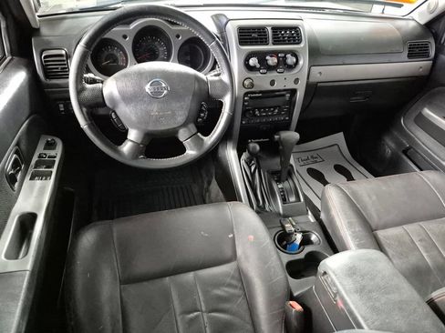 Used 2003 Nissan Frontier S/C image 10