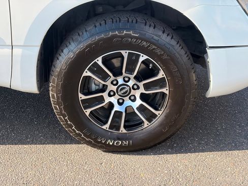 Certified 2023 Nissan Titan SV AWD/4WD image 10
