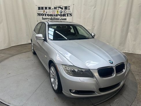 Used 2011 BMW 328i xDrive Sedan w/ Premium Pkg 2 AWD/4WD image 7