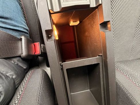 Used 2012 Chevrolet Equinox LT w/ Driver Convenience Package image 17