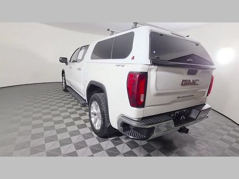Used 2021 GMC Sierra 1500 SLT w/ SLT Convenience Package AWD/4WD image 42