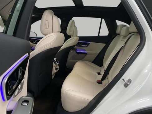 New 2026 Mercedes-Benz GLC 300 4MATIC image 28