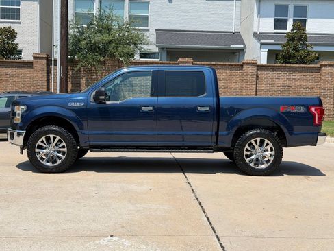 Used 2017 Ford F150 XLT w/ Equipment Group 302A Luxury AWD/4WD image 10