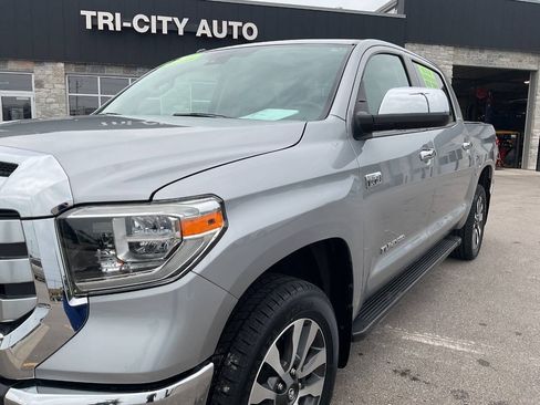 Used 2018 Toyota Tundra Limited w/ Limited Premium Package AWD/4WD image 2