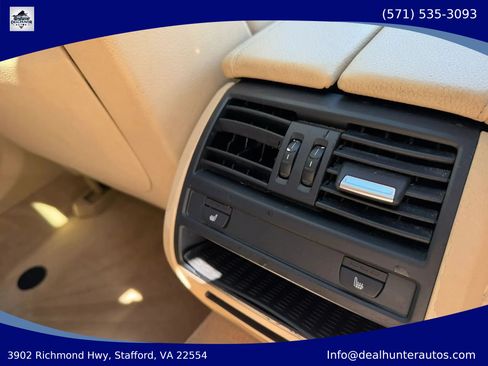 Used 2011 BMW 550i xDrive Sedan AWD/4WD image 16