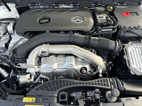 New 2026 Mercedes-Benz GLB 250 image 17