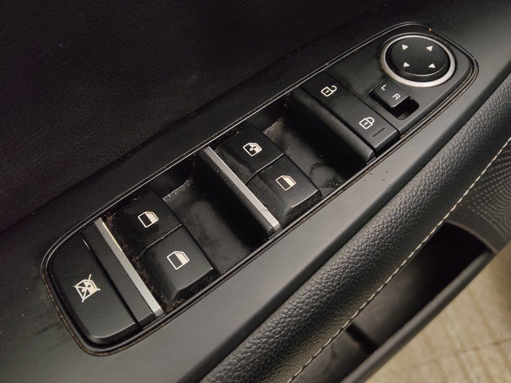 Used 2021 Kia Forte GT-Line w/ GT-Line Premium Package FWD image 27