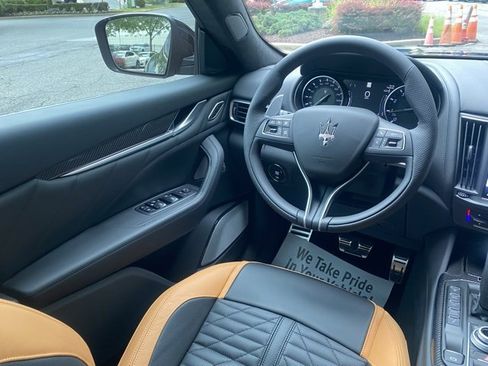 New 2024 Maserati Levante Trofeo image 44