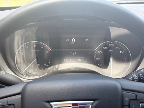 Used 2025 Cadillac XT6 Luxury FWD image 9