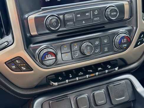 Used 2017 GMC Sierra 1500 Denali AWD/4WD image 17