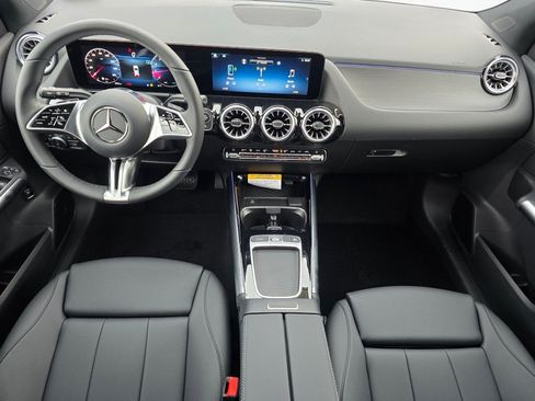 New 2026 Mercedes-Benz GLA 250 4MATIC image 16