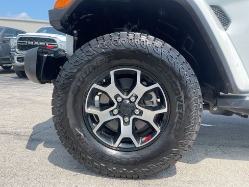 Used 2021 Jeep Wrangler Unlimited Rubicon AWD/4WD image 32