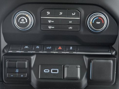 New 2026 Chevrolet Silverado 1500 Custom image 25