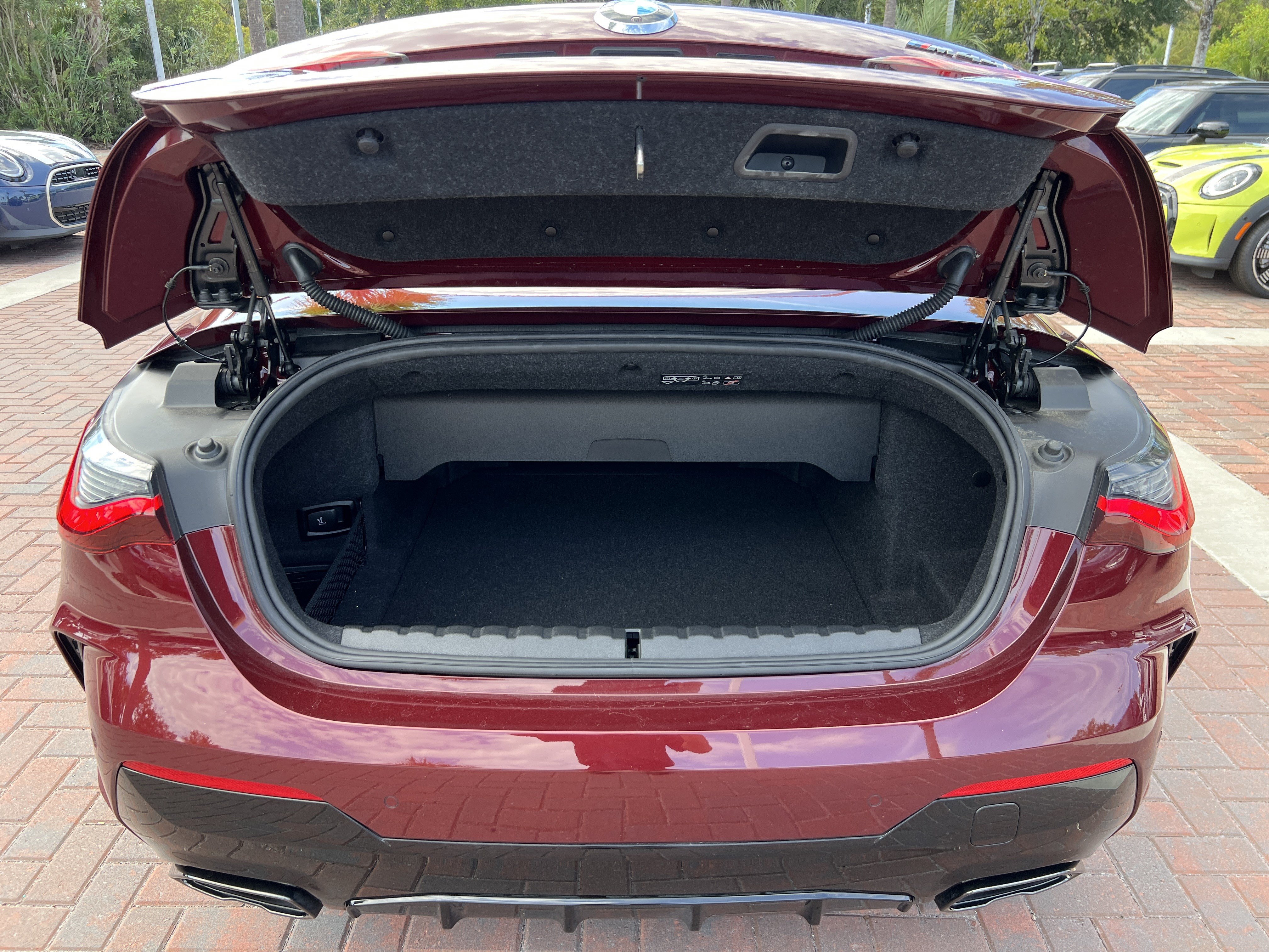 Certified 2024 BMW M440i Convertible RWD image 30