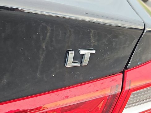 Used 2023 Chevrolet Malibu LT w/ Driver Confidence Package image 15