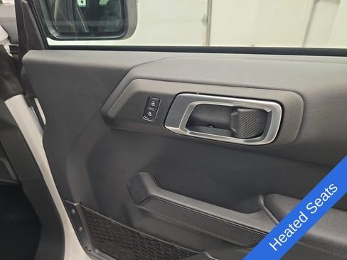 New 2026 Ford Bronco Badlands AWD/4WD image 13