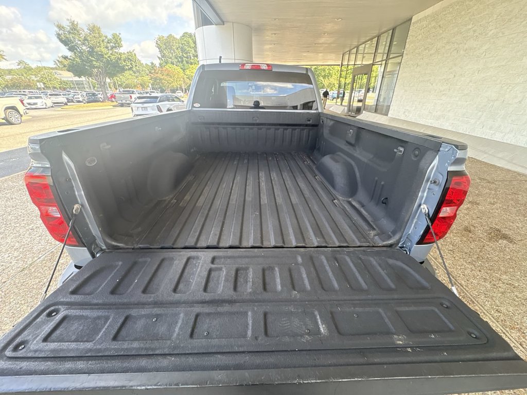 Used 2015 Chevrolet Silverado 1500 LT w/ LT Convenience Package AWD/4WD image 25