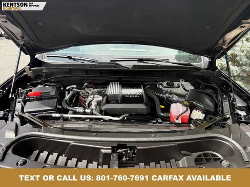 Used 2025 Chevrolet Suburban RST w/ Comfort Package AWD/4WD image 35
