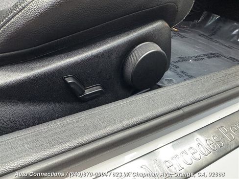 Used 2014 Mercedes-Benz C 250 Coupe image 29