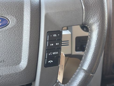 Used 2013 Ford F150 Lariat w/ Luxury Equipment Group image 13