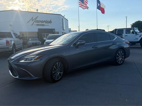 Used 2019 Lexus ES 350 w/ Premium Package FWD image 1