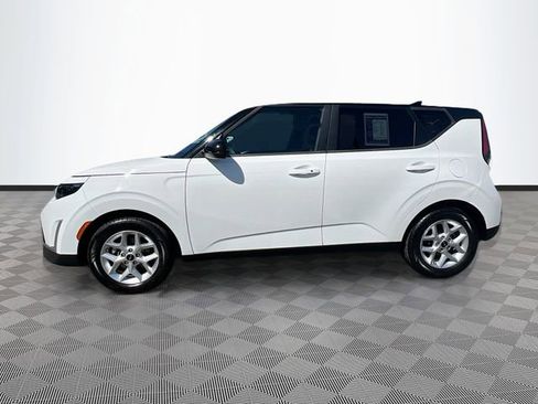 Used 2023 Kia Soul S image 33
