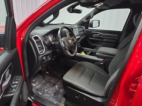 Used 2022 RAM 1500 Big Horn AWD/4WD image 29