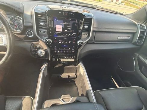 Used 2020 RAM 1500 Laramie w/ Sport Appearance Package AWD/4WD image 17