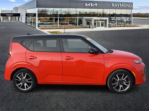 Certified 2020 Kia Soul GT-Line image 2