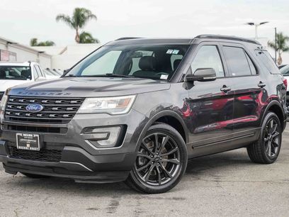 Used 2017 Ford Explorer XLT w/ Equipment Group 202A