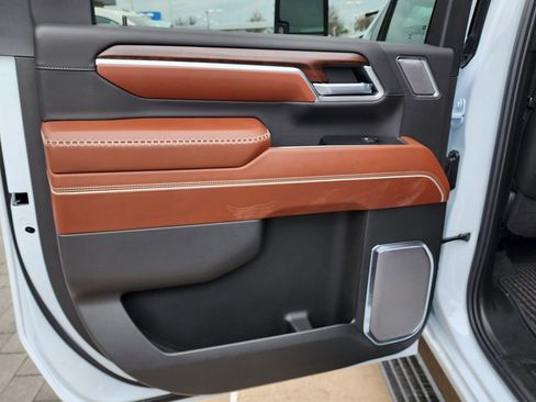 New 2026 GMC Sierra 2500 Denali Ultimate image 46