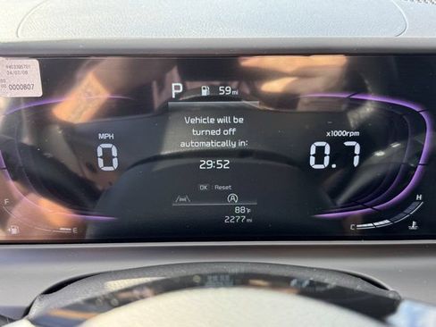 Certified 2025 Kia Seltos S FWD image 29
