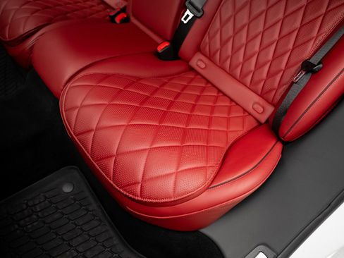 Used 2023 Mercedes-Benz S 500 4MATIC w/ AMG Line image 65